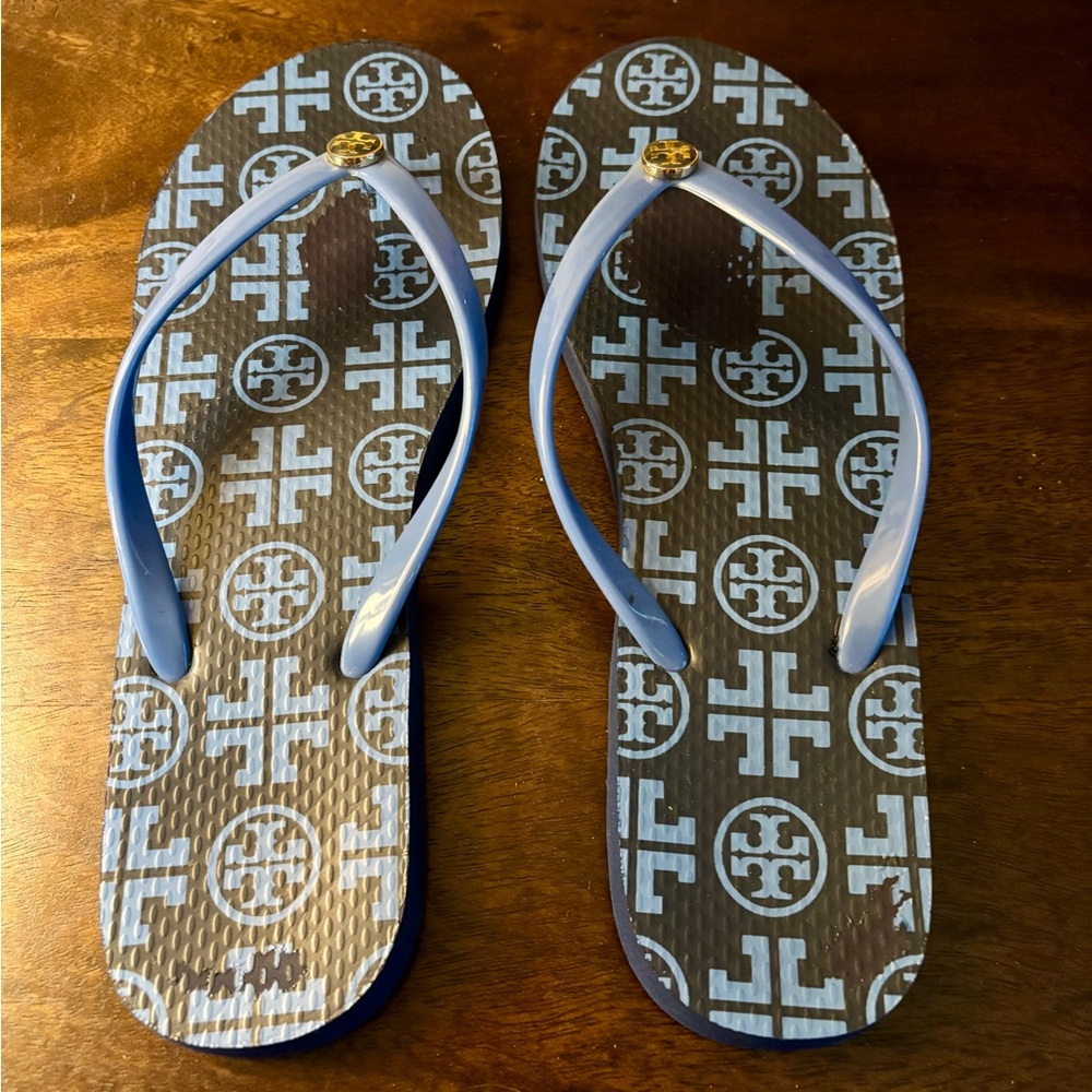 Tory Burch Light Blue Patterned Navy Blue Sea New Traveler Flip Flop
